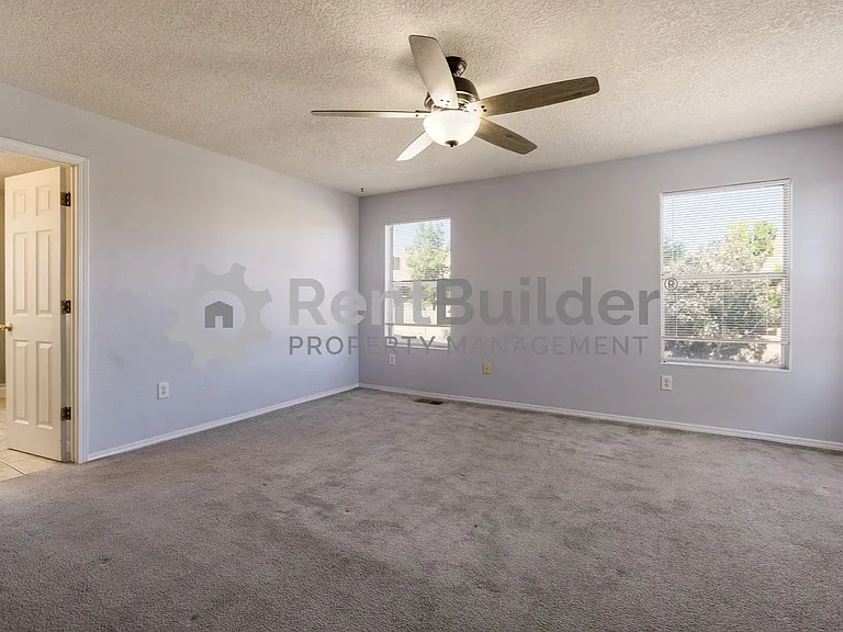 5008 Shadow Rock Rd NW — Photo 10