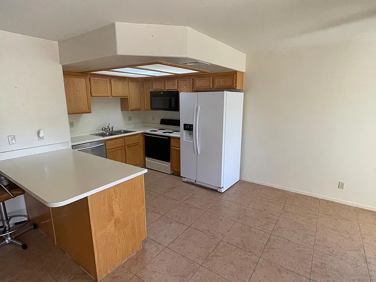 874 Mesquite Springs Dr #102 — Photo 4