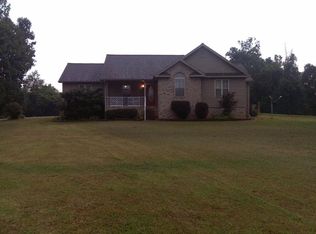 125 Walter Ln, Hanson, KY 42413