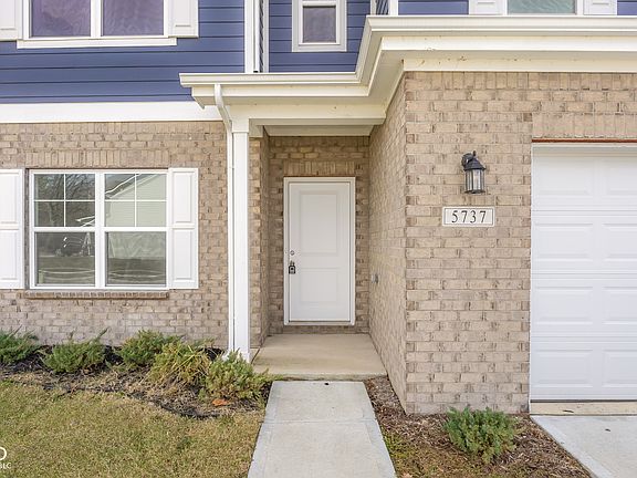 3rd image of 5737 Lauren Ln