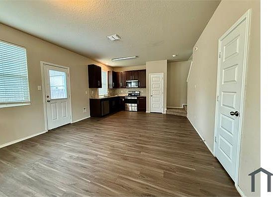 5th image of 10534 Green Rock Dr