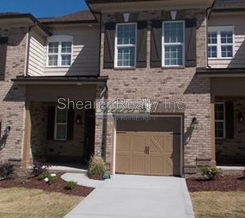 9597 Camberley Ave NW
