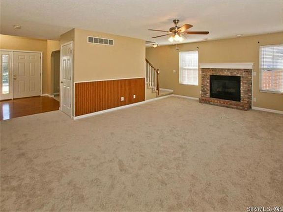 4th image of 7003 Stoney Creek Dr