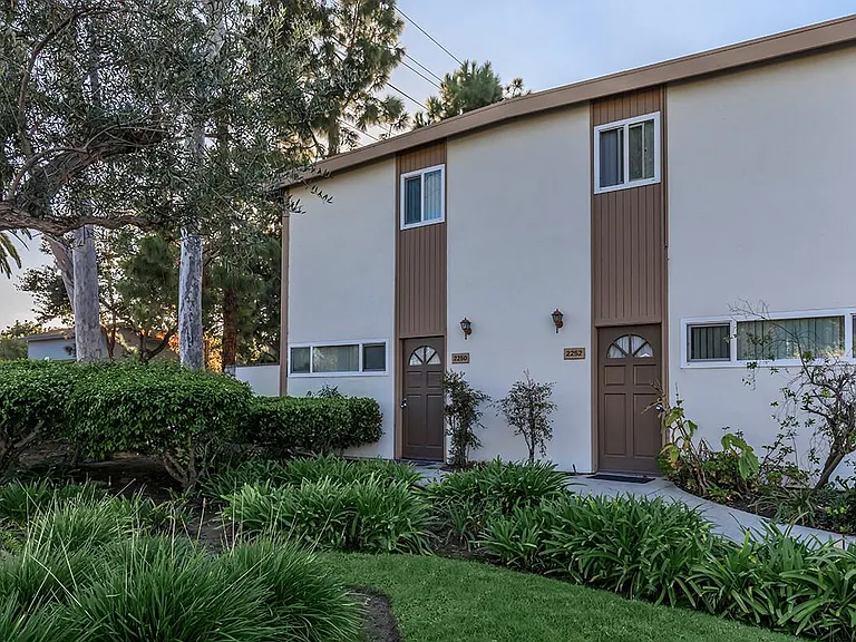 Sea Breeze Rental Townhomes — Photo 13