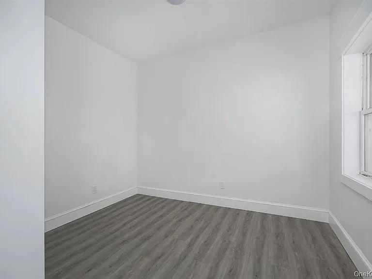 2676 W Main St — Photo 7
