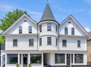 2 School St UNIT 3, Manchester, MA 01944