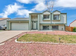 11887 W Bowles Cir, Littleton, CO 80127