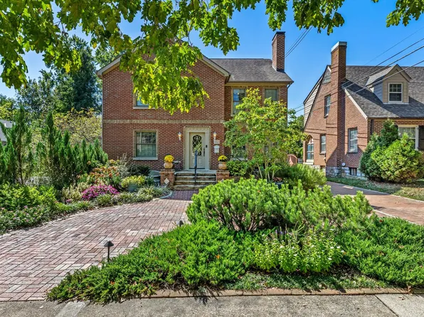 662 Cooper Dr, Lexington, KY 40502