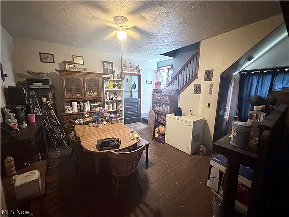 4th image of 4610 Noble St