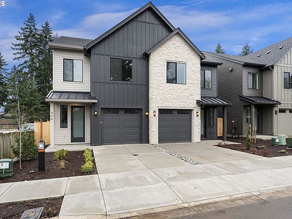 2nd image of 410 NE 117th Ave