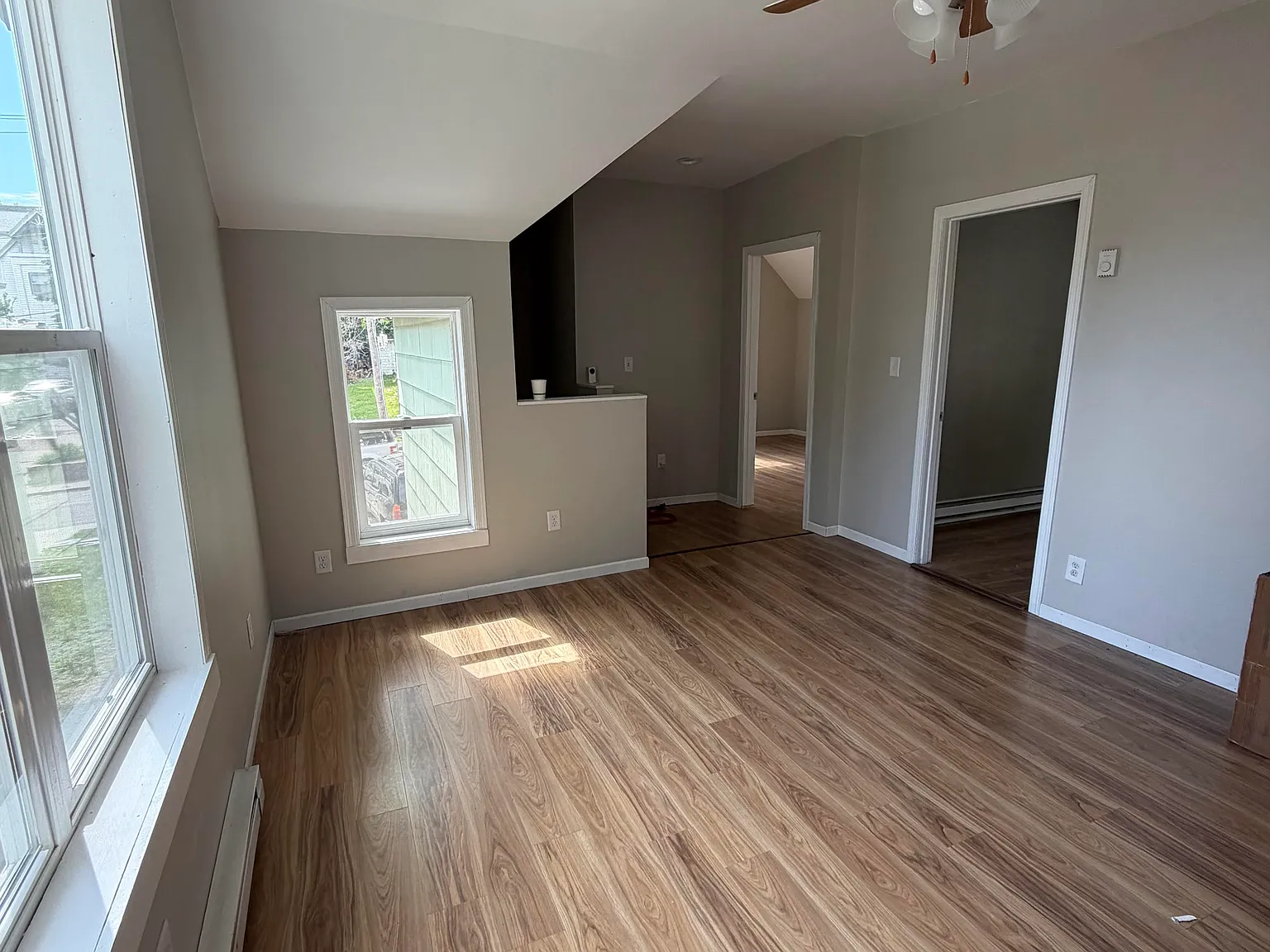 710 Desoto St — Photo 2