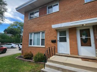 14 N Albert St, Mount Prospect, IL 60056