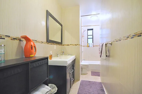 Rented by Compass | media 21