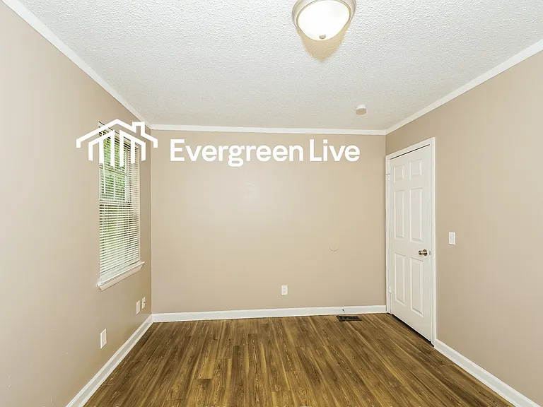 2120 Tall Oak Cir — Photo 10
