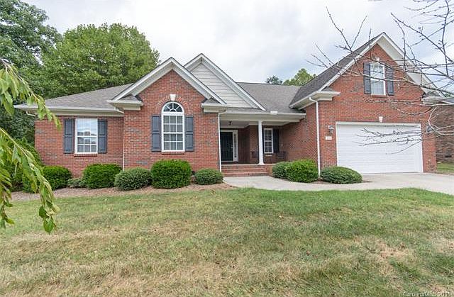 1st image of 286 Lariat Dr