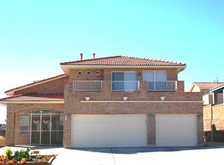 9829 Chantilly Rd NW, Albuquerque, NM 87114