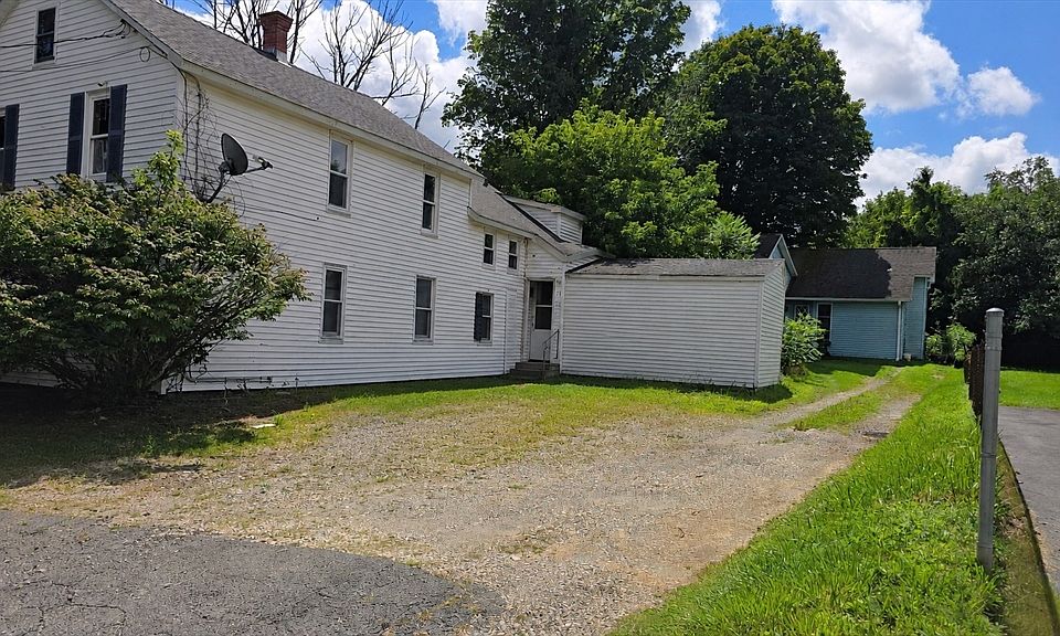 1st image of 23 Walnut St
