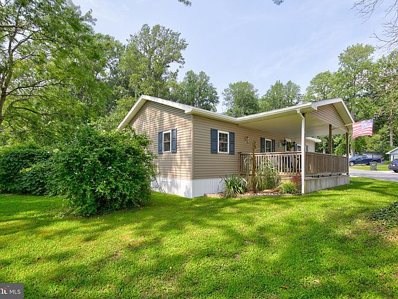 2nd image of 23412 Beacon Ct