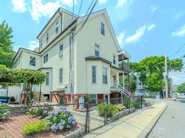 29 Hanson St #1, Somerville, MA 02143