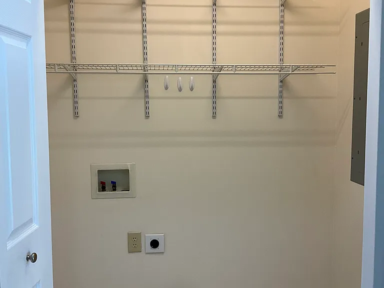 415 E Holston Ave #4 — Photo 12