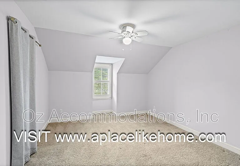 4300 W 111th Ter — Photo 29