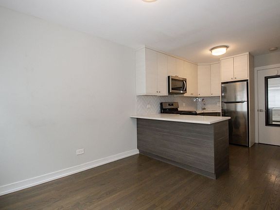 5th image of 5960 N Winthrop Ave #58.5-2W