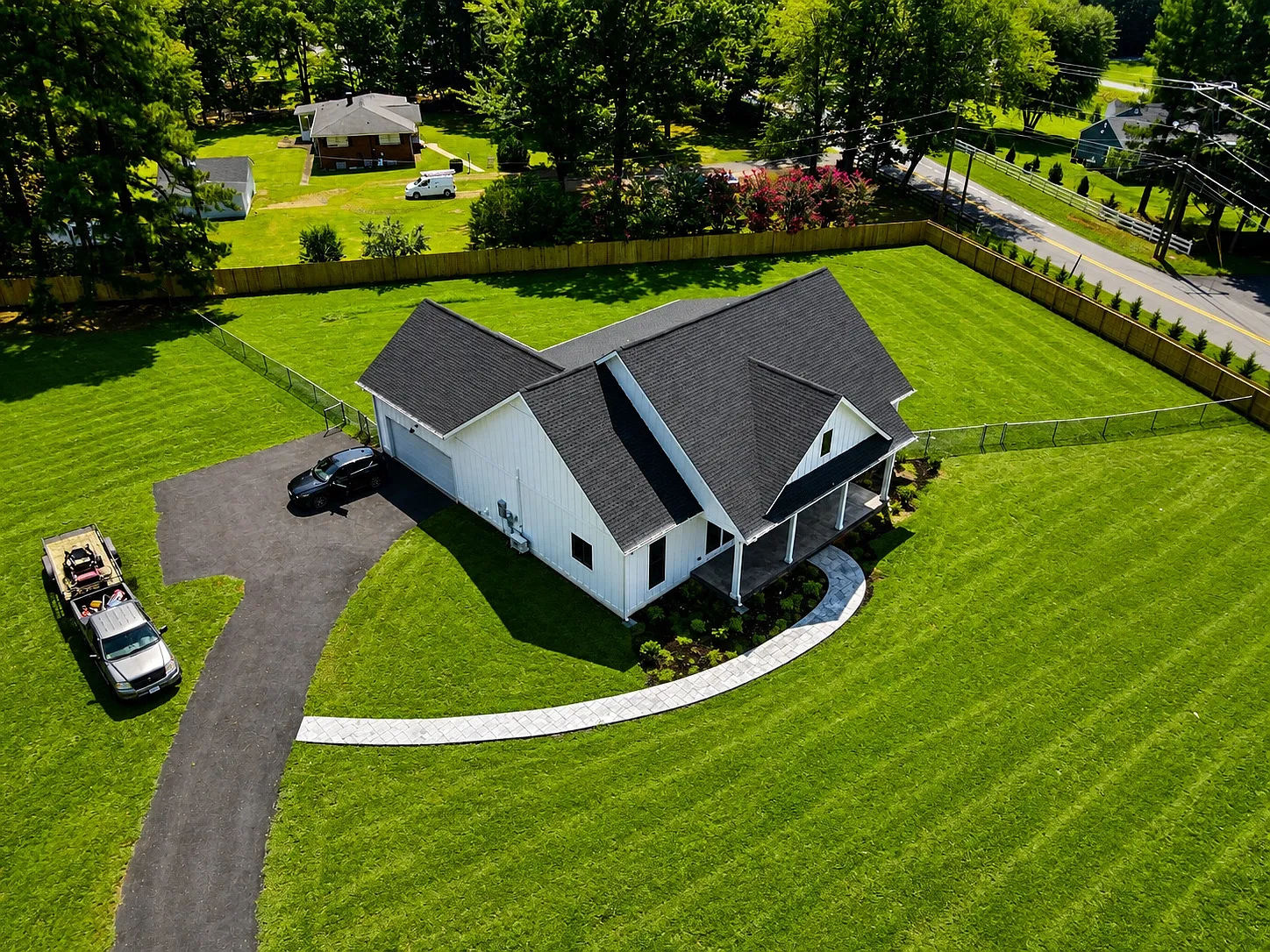 4 bed, 3.5 bath, 3100 sqft, $4,275 — Photo 3