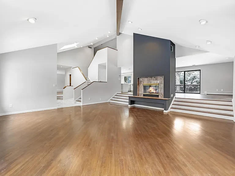 3 Forest Rd — Photo 11
