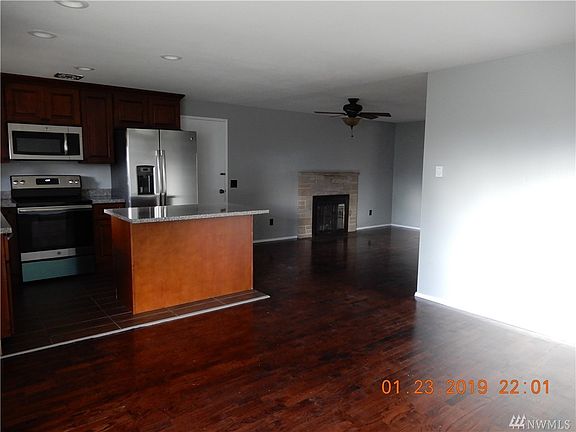 3rd image of 3304 S 222nd St