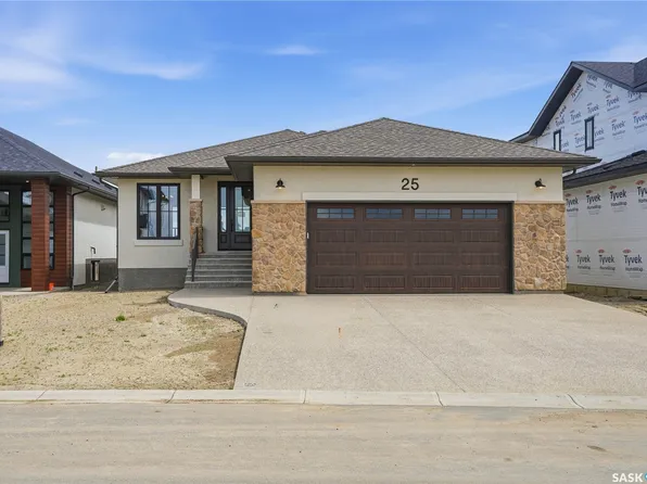 25 Country Road, Lumsden, SK S0G 3C0