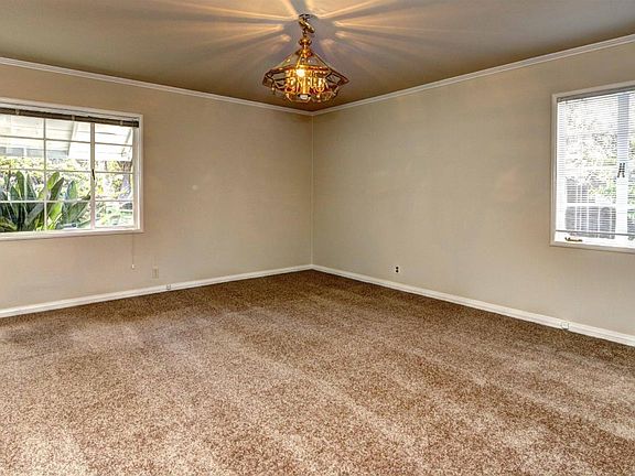 5th image of 13813 Saratoga Vista Ave