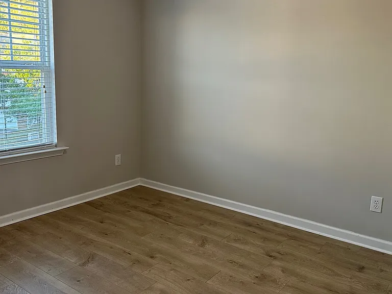 11833 Canemount St — Photo 16
