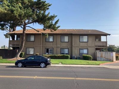 414 Cherry Ln APT B, Manteca, CA, 95337