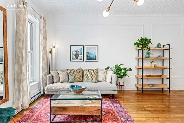 Rented by Sotheby's International Realty | media 12