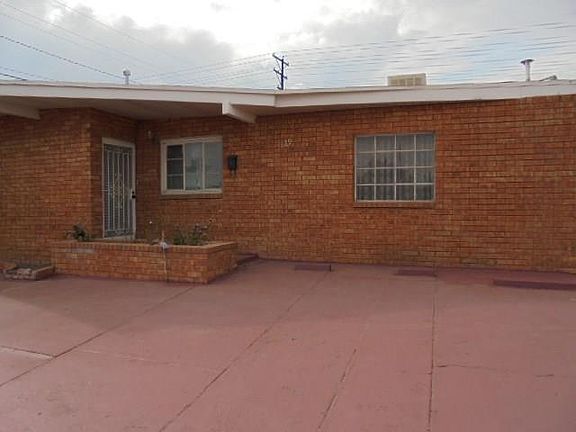 2nd image of 1129 N Clark Dr