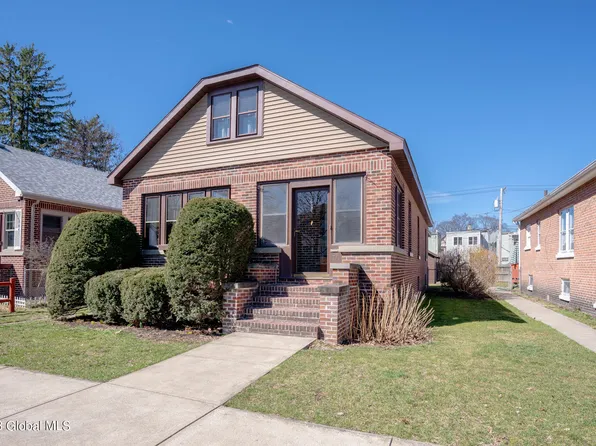 71 7th Avenue, Troy, NY 12180