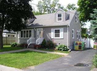 39 Nickerson St, Brockton, MA 02302