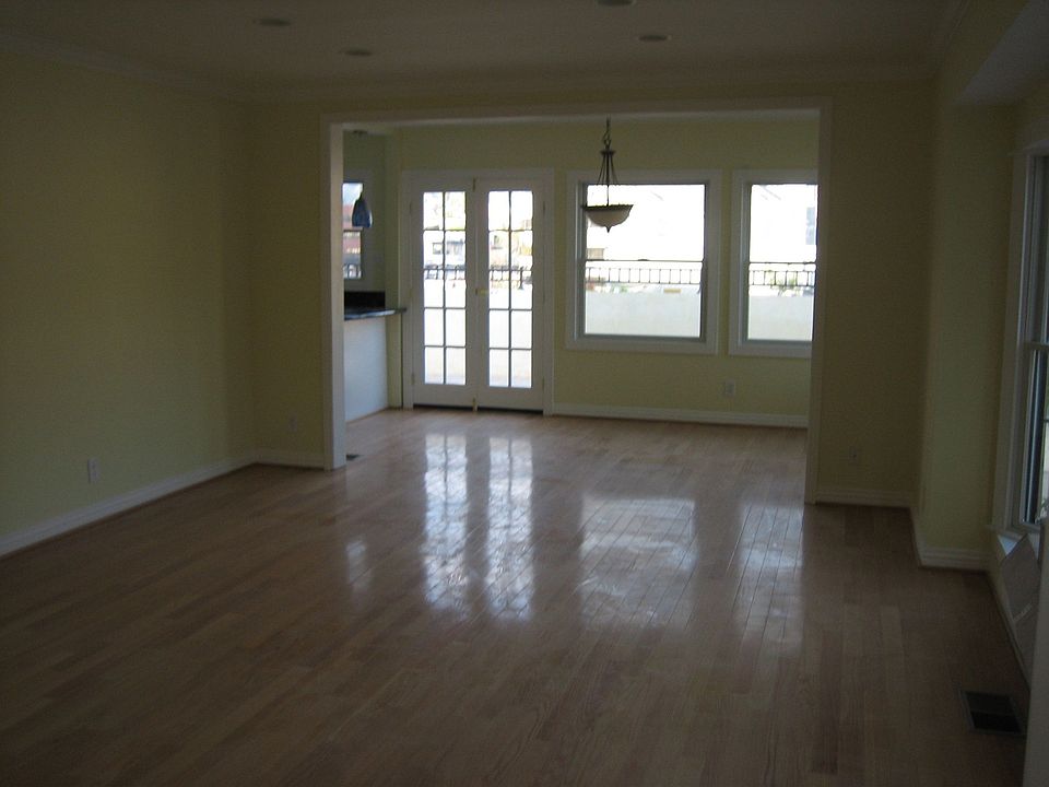 1st image of 5004 Benezette Ct