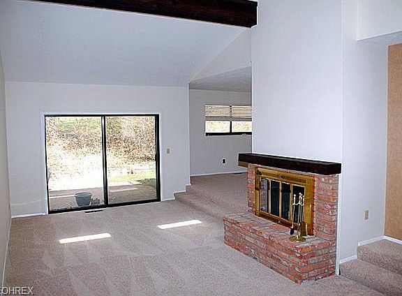 5th image of 8189 Stoney Brook Dr