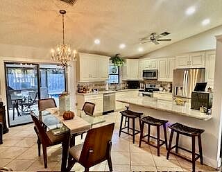 2nd image of 6085 Birch Tree Terrace