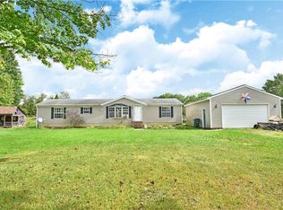 11599 Smith Goshen Rd, Beloit, OH 44609