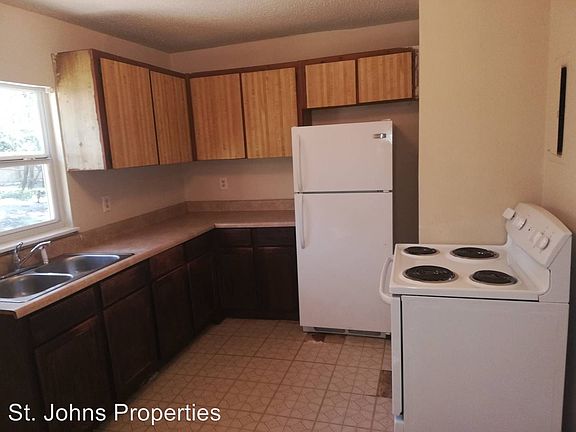 5th image of 7916 Galveston Ave