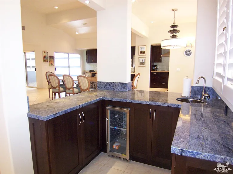195 Desert Lakes Dr — Photo 8