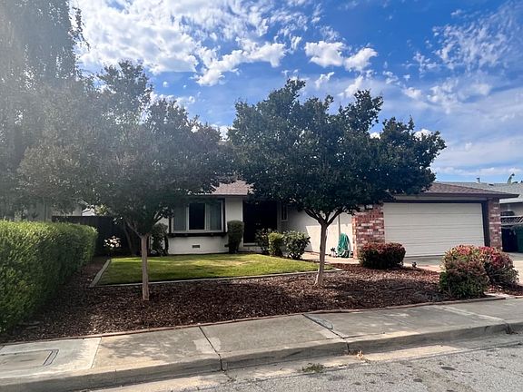 3rd image of 4317 Castanos St