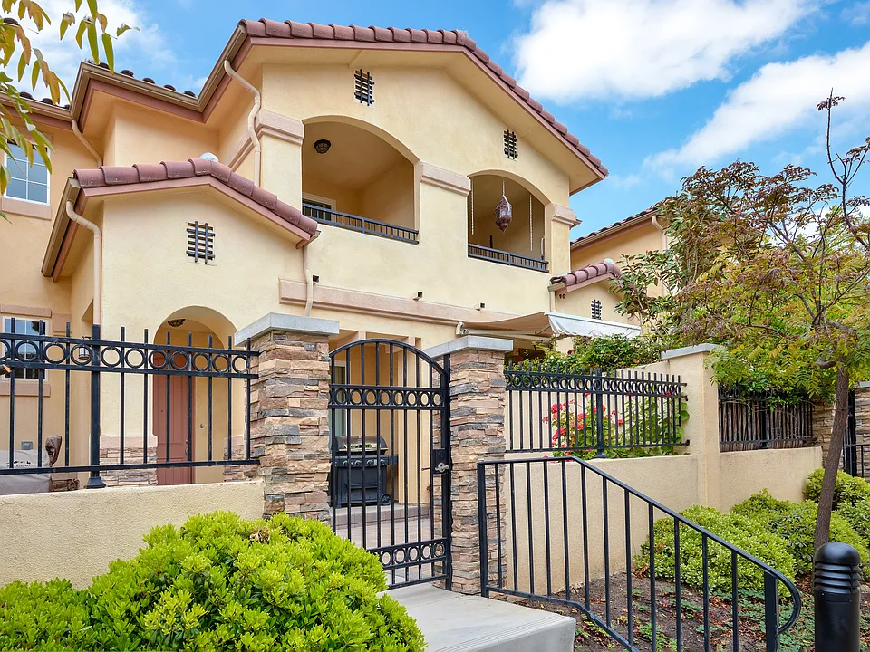 1190 Vista Canyon Ln
