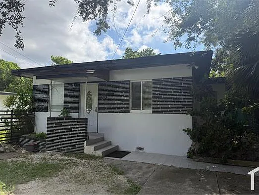 5501 NW 6th Ave