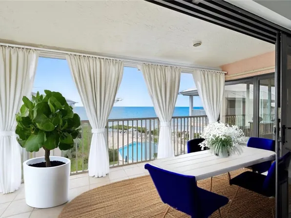 8830 S Sea Oaks Way APT 301, Vero Beach, FL 32963