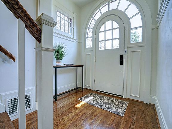 2nd image of 3612 Erie Ave