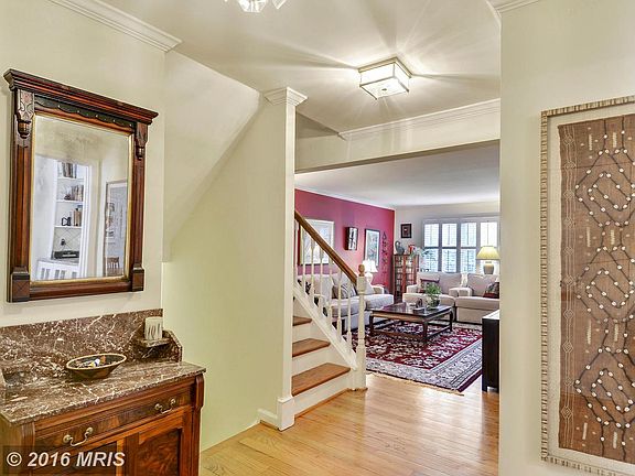 4th image of 5914 Dorchester Way