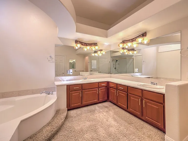 6299 Pale Pavilion Ave — Photo 22